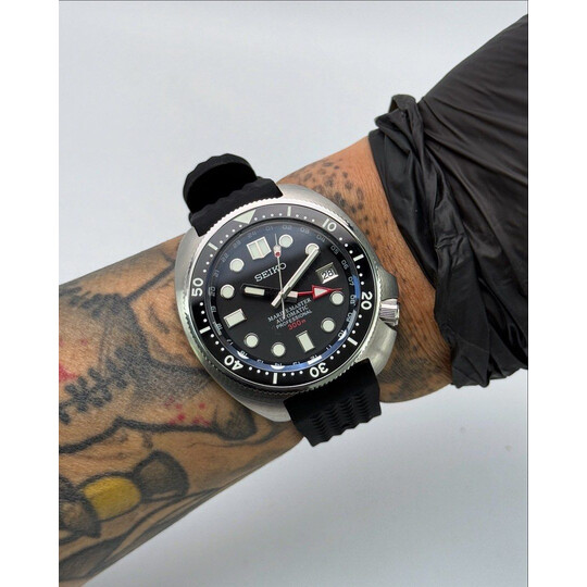 Custom Seiko Mod • Black MarineMaster Captain Williard • 44mm